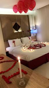 150 Sweet Romantic Valentine S Home Decorations That Are Really Easy To Do Hike N Dip Romantic Bedroom Decor Romantic Room Decoration Bedroom Decor For Couples