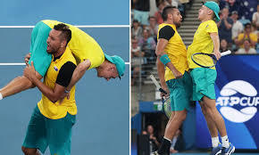 Alex de minaur, who has pledged his support to australia's bushfires, reacts to winning the second set against alexander zverev at the atp cup. Nick Kyrgios And Alex De Minaur Launch Wild Celebration After Tiebreak Win Over England At Atp Cup Daily Mail Online