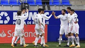 Nobartv menghadirkan streaming bola online dengan kualitas hd tanpa buffering yang bisa ditonton gratis baik dari pc , laptop, tablet maupun hp. Susunan Pemain Real Madrid Vs Valencia Di Liga Spanyol Live Bein Sports 1 Karim Benzema Main Banjarmasin Post