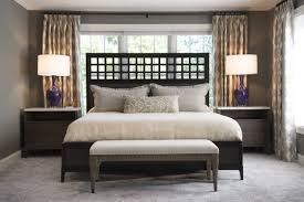 Great Picture Of Ideas For Placing A Bed In Front Of A Window Home Decor Bedroom Bedroom Design Bedroom Nook