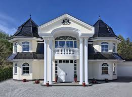 Wij bieden u in 1 overzicht luxe wooninspiratie van vooraanstaande architecten en villabouwers uit nederland en belgie. Reprasentative Stadtvilla Mit Klassischem Portal