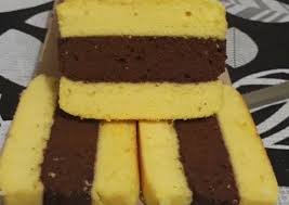 Bolu panggang bolu panggang anti gagal bolu panggang keju bolu panggang pelangi bolu panggang tanpa oven bolu panggang empuk bolu panggang coklat bolu panggang keju lembut bolu panggang baking pan bolu panggang sederhana resep bolu panggang sederhana empuk. Resep Bolu Lapis Surabaya Ekonomis Hanya 4 Telur Oleh Dapur Bmk Cookpad