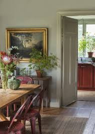 13 Spaces With Green Interiors That Will Give You Heart Eyes Green Interiors Decor Interior
