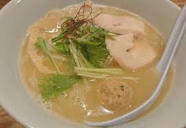 新宿人気の濃厚鶏白湯ラーメン みた葉 の営業時間とアクセス 駐車場はある 流行と話題の情報サイト