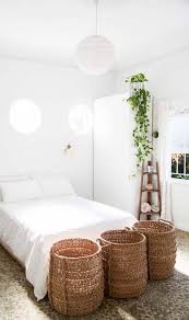 6 Minimalist Decorating Ideas From Australian Designers Home Decor Bedroom Minimalist Bedroom Design Minimalist Bedroom