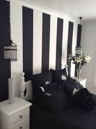Inspiring Painted Wall Designs For Bed Room By Black White Stripped Wall Feat Black Bedsh White Bedroom Decor Bedroom Wall Designs Black White And Grey Bedroom