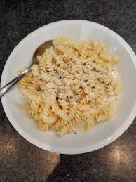 Sternins Kase Krauter Sosse Nach Art Miracoli Von Sternin Chefkoch Rezept Rezepte Lebensmittel Essen Einfache Gerichte