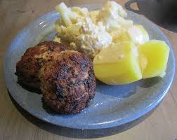 Blumenkohl Mit Kasesosse Ddr Rezept Kindheit Lieblingsesse Schmelzkase Block Muskat Zubereitung Anleitung Bilder Dazu Gehac In 2020 Ddr Essen Ddr Rezepte Rezepte