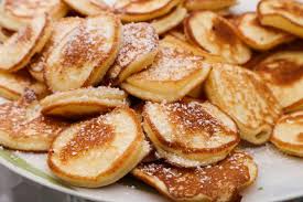 Hollandische Poffertjes Die Mini Pfannkuchen Rezept Poffertjes Rezept Poffertjes Fingerfood Rezepte