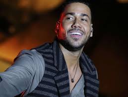 Music video by romeo santos performing amigo. En Que Tremendo Problema Esta Metido Romeo Santos Con Su Ninera El Diario Ny