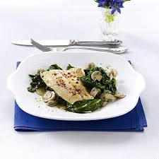 Alfons Schuhbeck Im Ofen Gegarter Saibling Auf Champignon Spinat Rezept Lecker Rezept Saibling Rezept Rezepte Spinat Rezepte