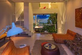 Gallery Of Rienzi A D Lab 7 House And Home Magazine Narrow House Home And Garden