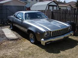 The chevrolet malibu eco got introduced at the 2011 new york auto show as part of the earth day celebrations. 1975 Chevrolet Malibu Pictures Cargurus