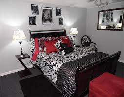 Black White Gray Red Pretty Much Exactly What I Wan My Room To Look Like Black And Grey Bedroom Bedroom Red Black Walls Bedroom