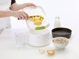 Create A Hearty Breakfast In Minutes With The Lekue Oatmeal Maker Hearty Breakfast Employee Gifts Oatmeal