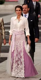Shop the top 25 most popular blusas de. Blusas Camisa De Finas Gasa Con Mangas Abullonadas Romanticas Son La Pieza Estrella De Un Look De Invitada De Boda