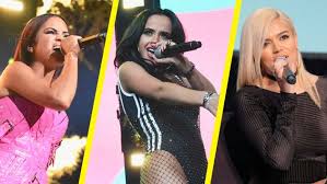 Los cantantes grabaron el dutty love que los llevó a ganar un grammy y desde ese momento la dominicana ni ha dejado de brillar en el mundo y hoy a sus 32 años, se ha convertido en una de las cantantes más. Natti Natasha Becky G Y Karol G Entre Las Artistas Mas Escuchadas En Esta Plataforma Digital Programas Radio Moda