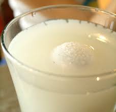 floating egg science experiment