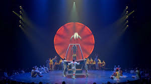 Shou Kotoroe Vse Zhdali Luzia Ot Cirque Du Soleil Youtube
