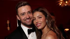 Обладатель четырёх премий «эмми» и девяти премий «грэмми». Justin Timberlake S Apology To Britney Spears And Janet Jackson Gets Reaction From Jessica Biel And More Stars Entertainment Tonight