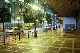 Αναλυτικά τα καταστήματα που μένουν ανοιχτά και το τι ισχύει για την κυκλοφορία των πολιτών μετά τα αυστηρά περιοριστικά μέτρα στην αττική, από την πέμπτη έως τις 28 φεβρουαρίου που ανακοίνωσε. Dbzbltyutlc1gm