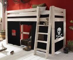 Kinder lieben es, sich höhlen zu bauen und darunter behaglich mit einem buch und das hochbett mit piratenhöhle: Piratenbett Als Midi Hochbett Pirat Gunstig Kaufen Hochbett Bett Kinderbett