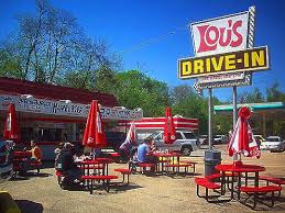 Peoria Hot Dog Wars Lou S Drive In Versus Meadows Avenue Tap Meanwhile Back In Peoria Peoria Illinois Peoria East Peoria