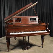 Colonial Style Ivers Pond Baby Grand Piano Baby Grand Pianos Colonial Style Piano Shop