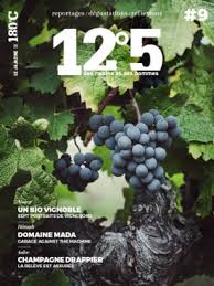 12 5 Des Raisins Et Des Hommes N 1 1 Affiche De Michel Tolmer 180 C La Revue Culture Food