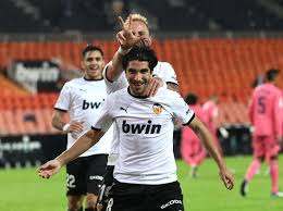 Watch valencia vs real madrid highlights & full match hd. Valencia Vs Real Madrid Dihukum Tiga Penalti El Real Takluk 1 4