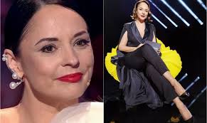 46, born 22 december 1974. Andreea Marin A Implinit 46 De Ani Ce Mesaj A Transmis ViaÈa S A Dovedit A Fi Un Drum Sinuos Cu Destule Piedici Galerie Foto Galerie Foto Stiri Vedete Si Evenimente Viva Ro