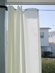 Sichtschutzstreifen aus pvc für den perfekten sichtschutz am zaun verschiedene designs extrem robust einfache montage. Outdoor Vorhang Santorini 138cm Breit Fertigvorhang Weiss Vorhangbox Ch Vorhange Gartengestaltung Ideen Terrassen Vorhange
