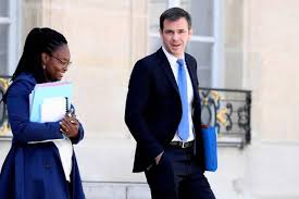 Le ministre de la santé olivier véran tient une conférence de presse pour annoncer de nouvelles mesures de restriction sanitaire. France Olivier Veran Promet Un Plan Pour L Hopital D Ici L Ete Boursorama