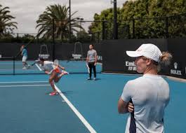 Podanie to w tegorocznym australian open największy sojusznik igi świątek. 1qgqup7vzzgffm