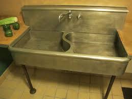 the history of the farmhouse sink: from