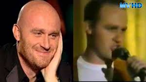 In comune abbiamo solo i pochi capelli in testa. Rudy Zerby Canta Con I Capelli A Italia S Got Talent Il Video Commento Youtube
