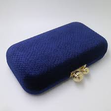 Posada azul marino, josé ignacio'ya arabayla sadece 5 dakika ve popüler punta del este'ye arabayla 15 dakika uzaklıkta, geniş tropikal bahçelerle çevrili. Nuphia Bolso De Mano De Terciopelo Para Mujer Pochette De Noche Para Boda Para Hombro Azul Marino Rojo Bolsas De Noche Aliexpress