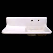 cast iron farmhouse sink