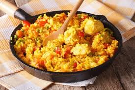 Reis Mit Hahnchen Und Gemuse In Kokosmilch Rezept Fit For Fun Rezept Kokosmilch Rezepte Gesund Kochen Huhn Und Gemuse