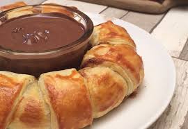La Couronne Banane Nutella Banane Nutella Recette A Base De Pate Feuilletee Nutella