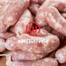 Bratwurst Mit Kastanienhonig Und Walnuss Bratwurst Rezepte Bruhwurst Rezepte Selber Wursten Rezepte Mit Wurstchen Wurstchen Bratwurst Rezepte