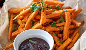 Frites De Patates Douces Au Four Recette Facile Simplement Cenwen Recette En 2020 Frites De Patates Douces Repas Patates Douces Comment Cuisiner La Patate Douce