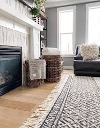 It S All About Texture Jenbryantdesign Has Texture All Through Her Home Adding Depth Style And Coz Home Decor Cheap Living Room Decor Curtains Living Room