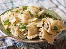 Schwabische Maultaschen Sind Ein Wahrer Klassiker Der Deutschen Kuche Hier Das Rezept Zur Schwabischen Ha Maultaschen Rezept Omas Rezepte Schwabische Gerichte
