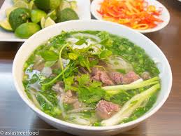 Pho Das Ultimative Rezept Spicy Curries Crispy Peking Duck Or Aromatic Noodle Soup Asian Food Is Popular In 2020 Asian Recipes Authentic Asian Recipes Recipes