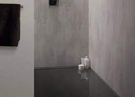 Le carrelage n'est pas uniquement un revêtement de sol pour la salle de bain ou la cuisine. Panneau Mural Salle De Bain Effet Carrelage Venus Et Judes