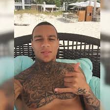 Gregory Van Der Wiel Cool Chest Tattoos Chest Tattoo Polynesian Tattoo