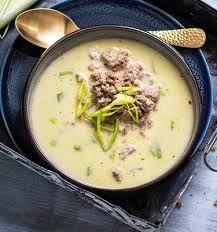 Kase Lauch Suppe Mit Hackfleisch Rezept Kase Lauch Suppe Lebensmittel Essen Suppe Mit Hackfleisch