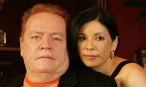 Celebrity outlet tmz, which broke the news, said flynt had died from heart failure. Larry Flynt Opens Up About The Implant That Lets Him Still Have Sex Despite Paralysis Daily Mail Online