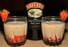 Baileys Strawberry Cocktails The Cookin Chicks Recipe Raspberry Cocktail Strawberry Cocktails Baileys Drinks